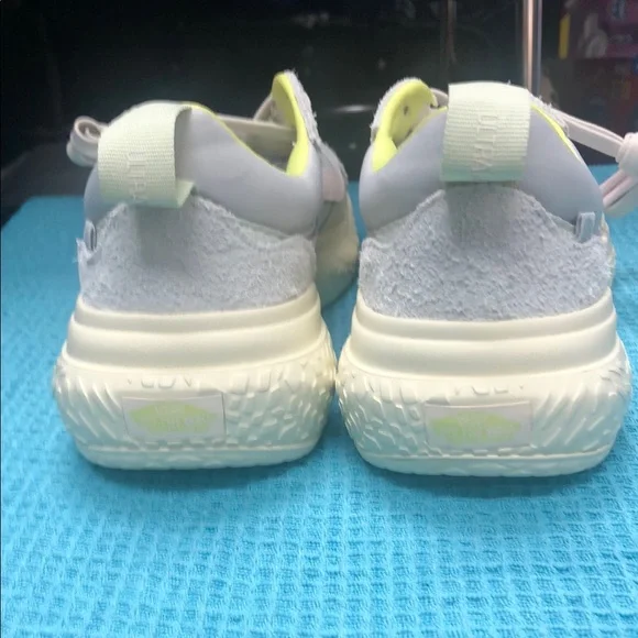 Vans Gray and Yellow Ultrarange Neo  Vr3 Sneakers with Chunky Design - Picture 7 of 7